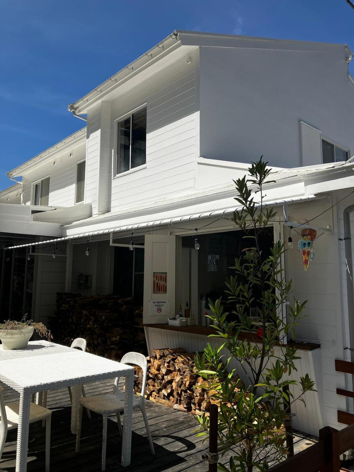 The Surf Lodge White Beach Shimoda  Esterno foto