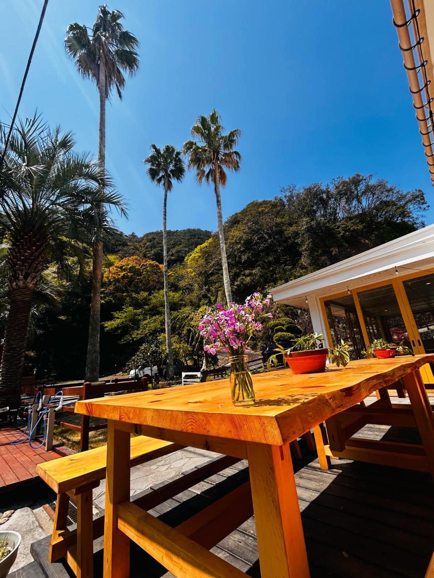 The Surf Lodge White Beach Shimoda  Esterno foto
